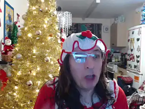 RainBowGirlTs115 online show from December 18, 2024, 6:03 pm