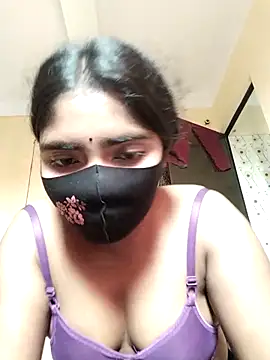 Lina-Rose online show from September 28, 2025, 8:10 am