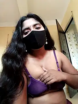 Lina-Rose online show from October 22, 2025, 1:27 am