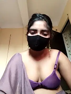 Lina-Rose online show from October 17, 2025, 2:37 am