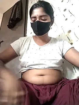 Lina-Rose online show from September 22, 2025, 4:29 am