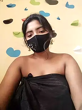 Lina-Rose online show from March 18, 2025, 4:40 am