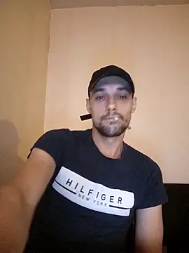 Snapshot of kx93 chatting on October 21, 2025, 5:12 pm kx93 online show from October 21, 2025, 5:12 pm