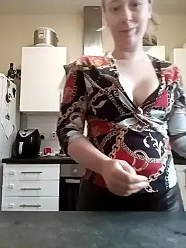 Teagan B online show from January 6, 2025, 9:52 am