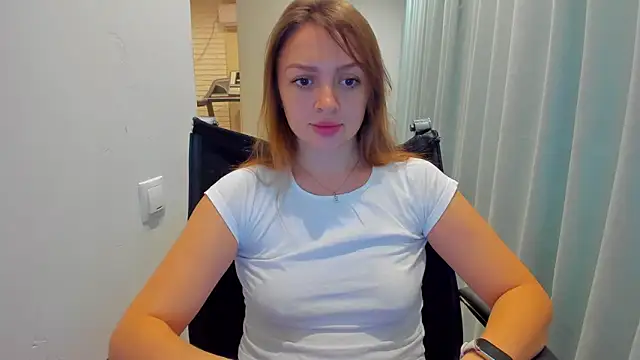 Snapshot of realfairy chatting on October 5, 2025, 7:48 pm realfairy online show from October 5, 2025, 7:48 pm