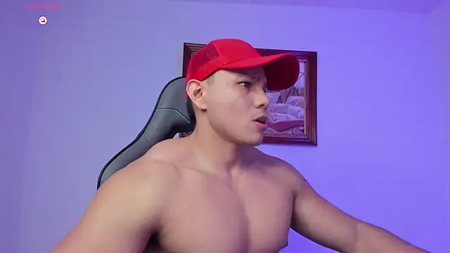 Snapshot of RoyConstance chatting on February 19, 2026, 3:36 am RoyConstance online show from February 19, 2026, 3:36 am