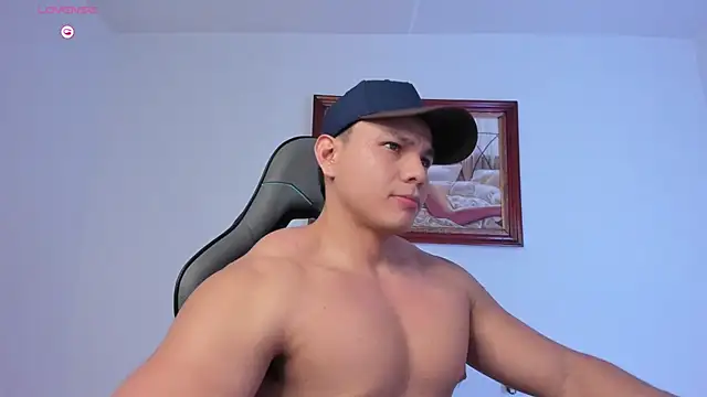 Snapshot of RoyConstance chatting on February 21, 2026, 3:41 am RoyConstance online show from February 21, 2026, 3:41 am