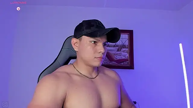 RoyConstance online show from November 15, 2025, 3:54 am