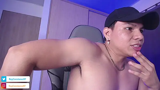 Snapshot of RoyConstance chatting on March 13, 2025, 6:26 am RoyConstance online show from March 13, 2025, 6:26 am