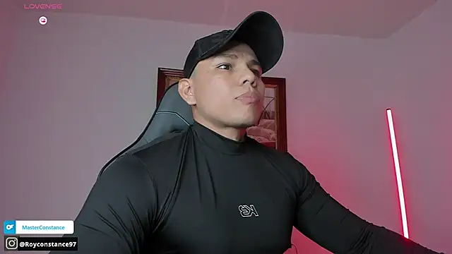 Snapshot of RoyConstance chatting on October 10, 2025, 4:13 am RoyConstance online show from October 10, 2025, 4:13 am