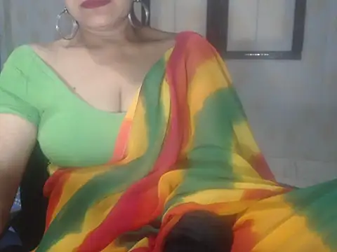 LustyShreya online show from September 24, 2025, 5:25 am