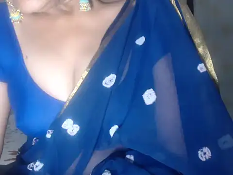 LustyShreya online show from October 22, 2025, 5:01 pm