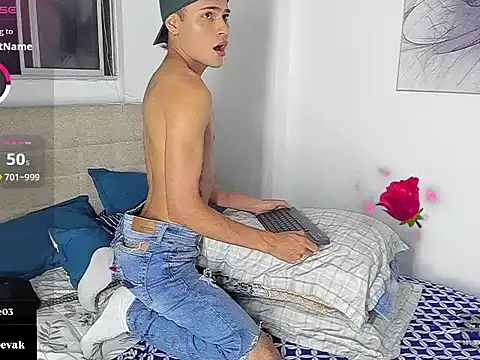 Snapshot of soyander03_ chatting on September 21, 2025, 9:47 am soyander03  online show from September 21, 2025, 9:47 am