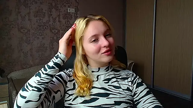 Snapshot of Milka_kiss_ chatting on February 25, 2026, 12:49 pm Milka kiss online show from February 25, 2026, 12:49 pm