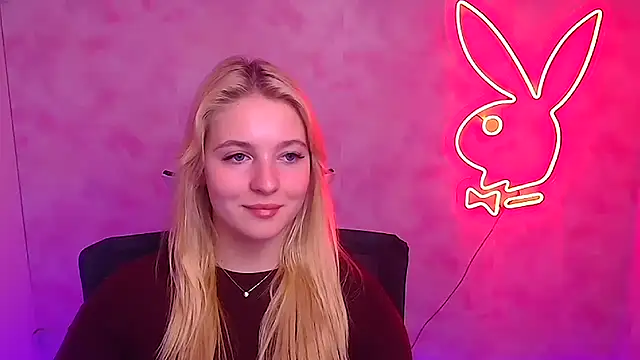Milka kiss  online show from February 6, 2025, 1:43 pm