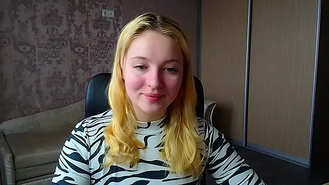 Snapshot of Milka_kiss_ chatting on February 26, 2026, 10:48 am Milka kiss online show from February 26, 2026, 10:48 am