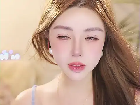 Qiaoqiao  online show from July 10, 2026, 4:18 pm