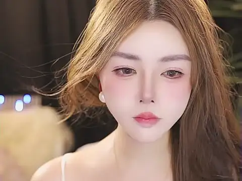 Qiaoqiao  online show from July 16, 2026, 7:22 pm