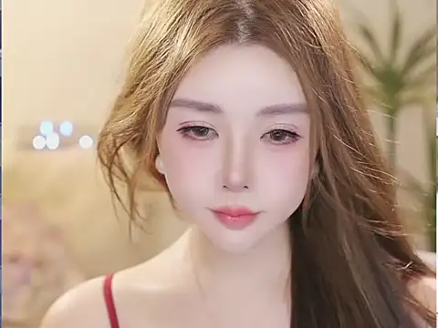 Qiaoqiao  online show from July 5, 2026, 6:04 pm