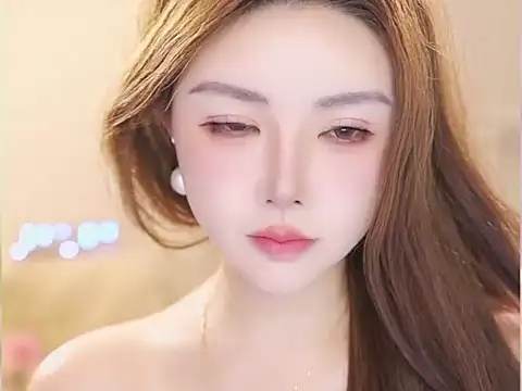 Qiaoqiao  online show from July 28, 2026, 6:20 pm