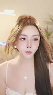Snapshot of Qiaoqiao_ chatting on June 15, 2026, 4:06 pm Qiaoqiao online show from June 15, 2026, 4:06 pm
