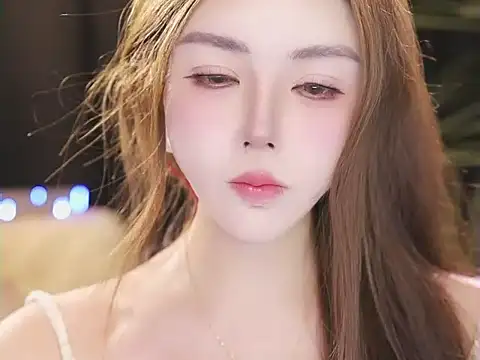 Qiaoqiao  online show from July 15, 2026, 7:21 pm