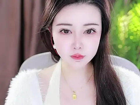 Qiaoqiao  online show from February 2, 2025, 11:18 am
