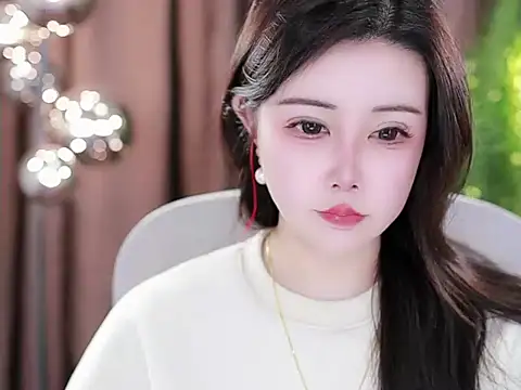 Qiaoqiao  online show from February 15, 2025, 9:27 am