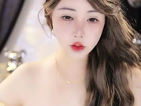 Snapshot of Qiaoqiao_ chatting on September 24, 2025, 10:33 am Qiaoqiao  online show from September 24, 2025, 10:33 am