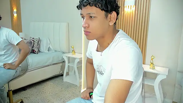 Snapshot of axel_ps chatting on October 10, 2025, 4:13 am axel ps online show from October 10, 2025, 4:13 am