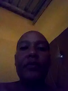 MayaMellow210 online show from September 14, 2025, 3:23 pm