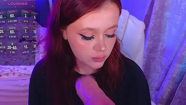 Snapshot of mirida_fox chatting on October 21, 2025, 1:10 pm mirida fox online show from October 21, 2025, 1:10 pm