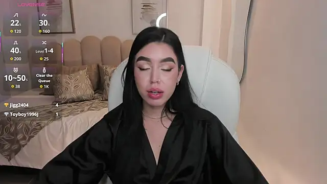 Snapshot of zoee_jackson chatting on June 8, 2026, 1:28 am zoee jackson online show from June 8, 2026, 1:28 am