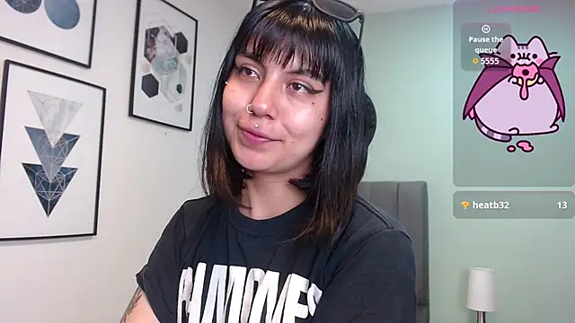 Snapshot of amy_adams1 chatting on September 26, 2025, 4:52 am amy adams1 online show from September 26, 2025, 4:52 am