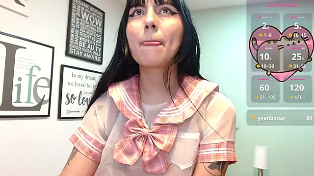 Snapshot of amy_adams1 chatting on March 14, 2025, 8:42 am amy adams1 online show from March 14, 2025, 8:42 am