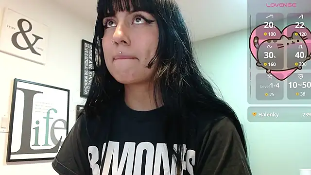 Snapshot of amy_adams1 chatting on March 3, 2025, 8:19 am amy adams1 online show from March 3, 2025, 8:19 am