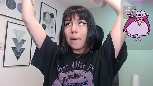 Snapshot of amy_adams1 chatting on September 22, 2025, 4:18 am amy adams1 online show from September 22, 2025, 4:18 am