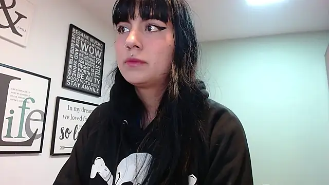 Snapshot of amy_adams1 chatting on March 14, 2025, 5:05 am amy adams1 online show from March 14, 2025, 5:05 am