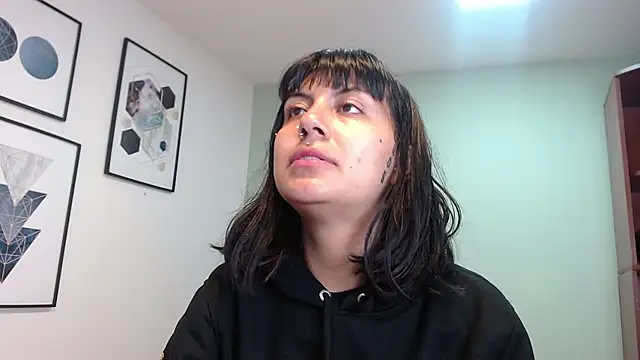 Snapshot of amy_adams1 chatting on October 28, 2025, 4:46 am amy adams1 online show from October 28, 2025, 4:46 am