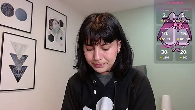 Snapshot of amy_adams1 chatting on October 9, 2025, 4:35 am amy adams1 online show from October 9, 2025, 4:35 am