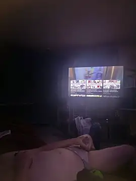 Snapshot of matte36_ chatting on October 28, 2025, 11:20 am matte36 online show from October 28, 2025, 11:20 am