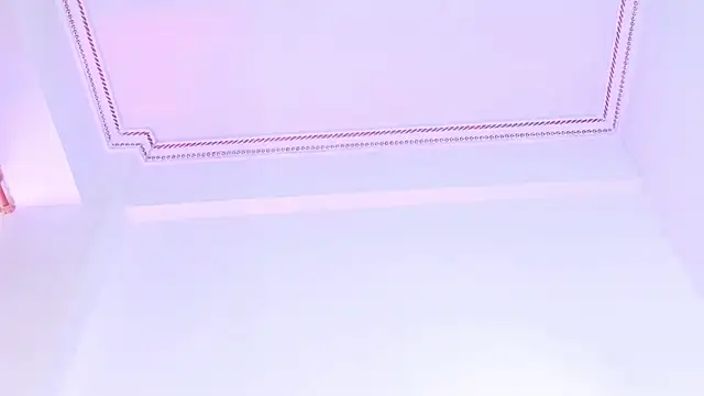 Snapshot of SabrinaWarrenn chatting on February 20, 2025, 3:19 pm SabrinaWarrenn online show from February 20, 2025, 3:19 pm