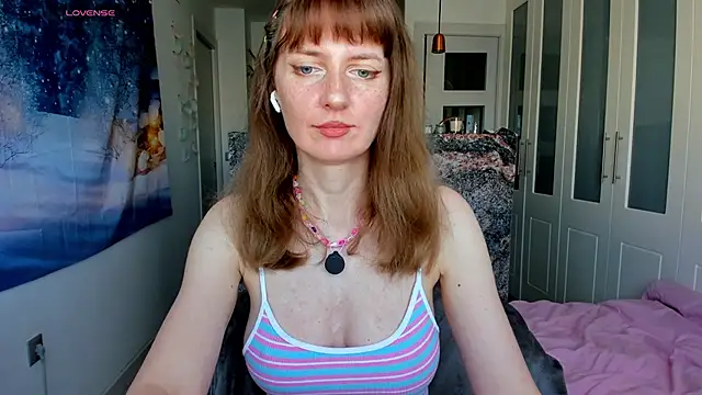 YourSexyNeighbour online show from January 10, 2026, 1:50 pm