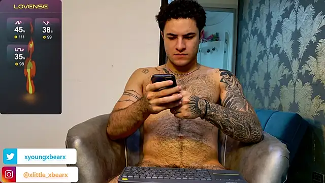 xlittle xbearx online show from February 7, 2025, 1:22 pm