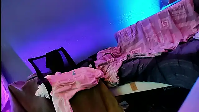 Snapshot of wowmelikez chatting on March 22, 2025, 4:45 am wowmelikez online show from March 22, 2025, 4:45 am