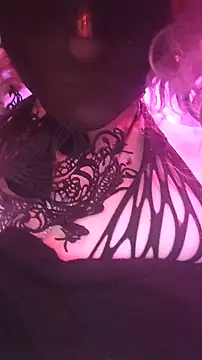 Snapshot of wowmelikez chatting on December 24, 2024, 9:17 am wowmelikez online show from December 24, 2024, 9:17 am