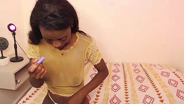 Snapshot of michaela_cox chatting on October 5, 2025, 6:20 pm michaela cox online show from October 5, 2025, 6:20 pm