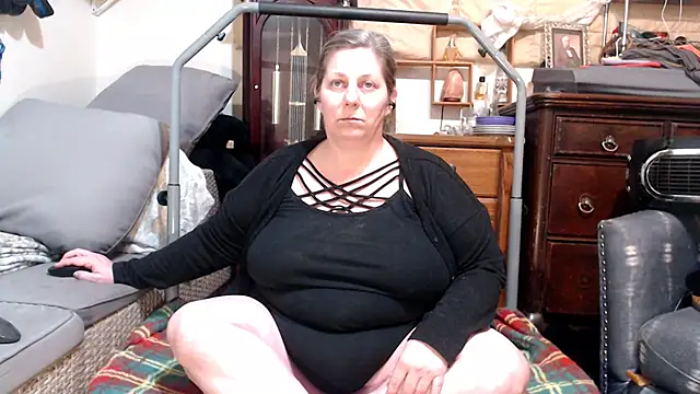 Snapshot of ladyscarlotta chatting on September 22, 2025, 10:16 pm ladyscarlotta online show from September 22, 2025, 10:16 pm