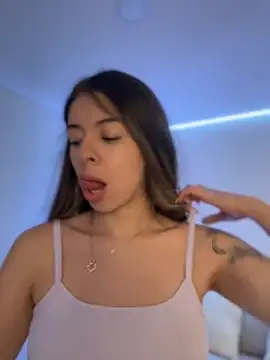 AmmyCollinsW online show from October 11, 2025, 8:43 pm