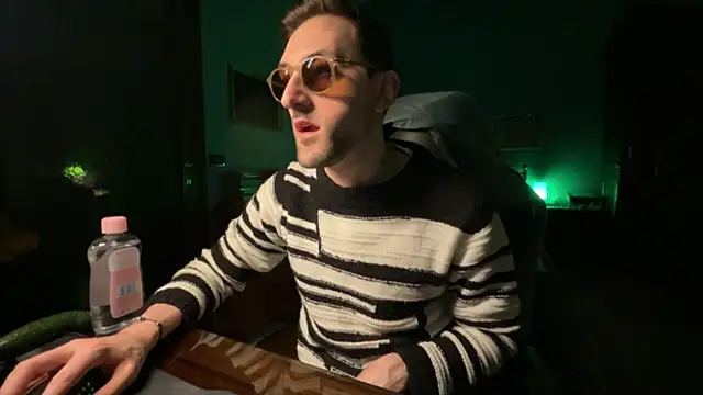 Stefisexy91 online show from February 21, 2026, 6:21 pm